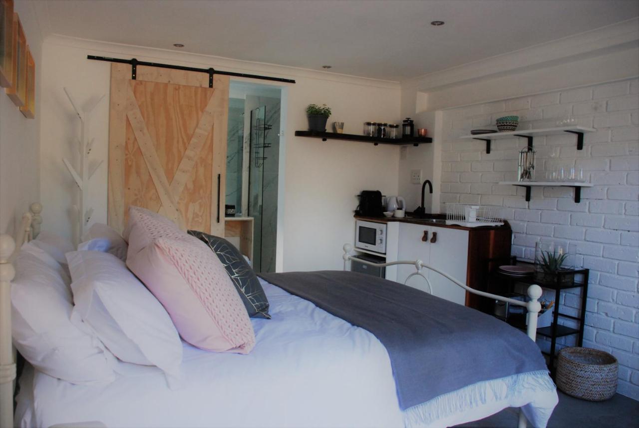 Secure, Private, Queen Room Close To Airport Port Elizabeth Zewnętrze zdjęcie