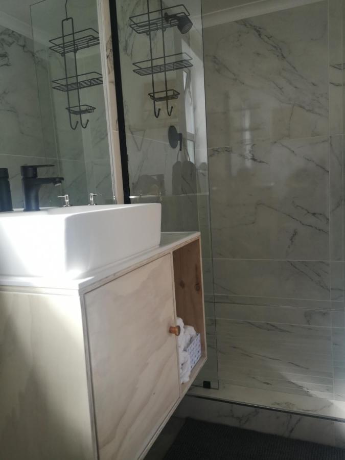 Secure, Private, Queen Room Close To Airport Port Elizabeth Zewnętrze zdjęcie