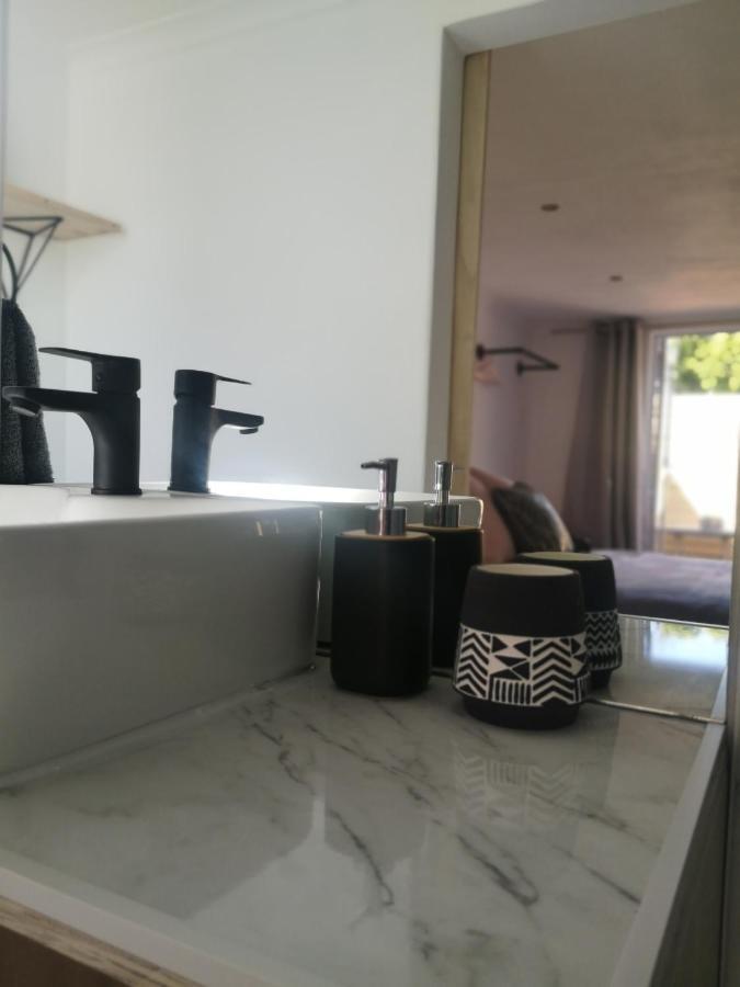 Secure, Private, Queen Room Close To Airport Port Elizabeth Zewnętrze zdjęcie